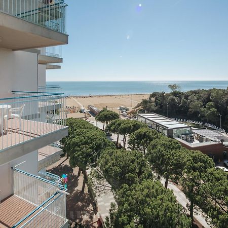 Appartamenti Bianco Nero Lignano Sabbiadoro Buitenkant foto